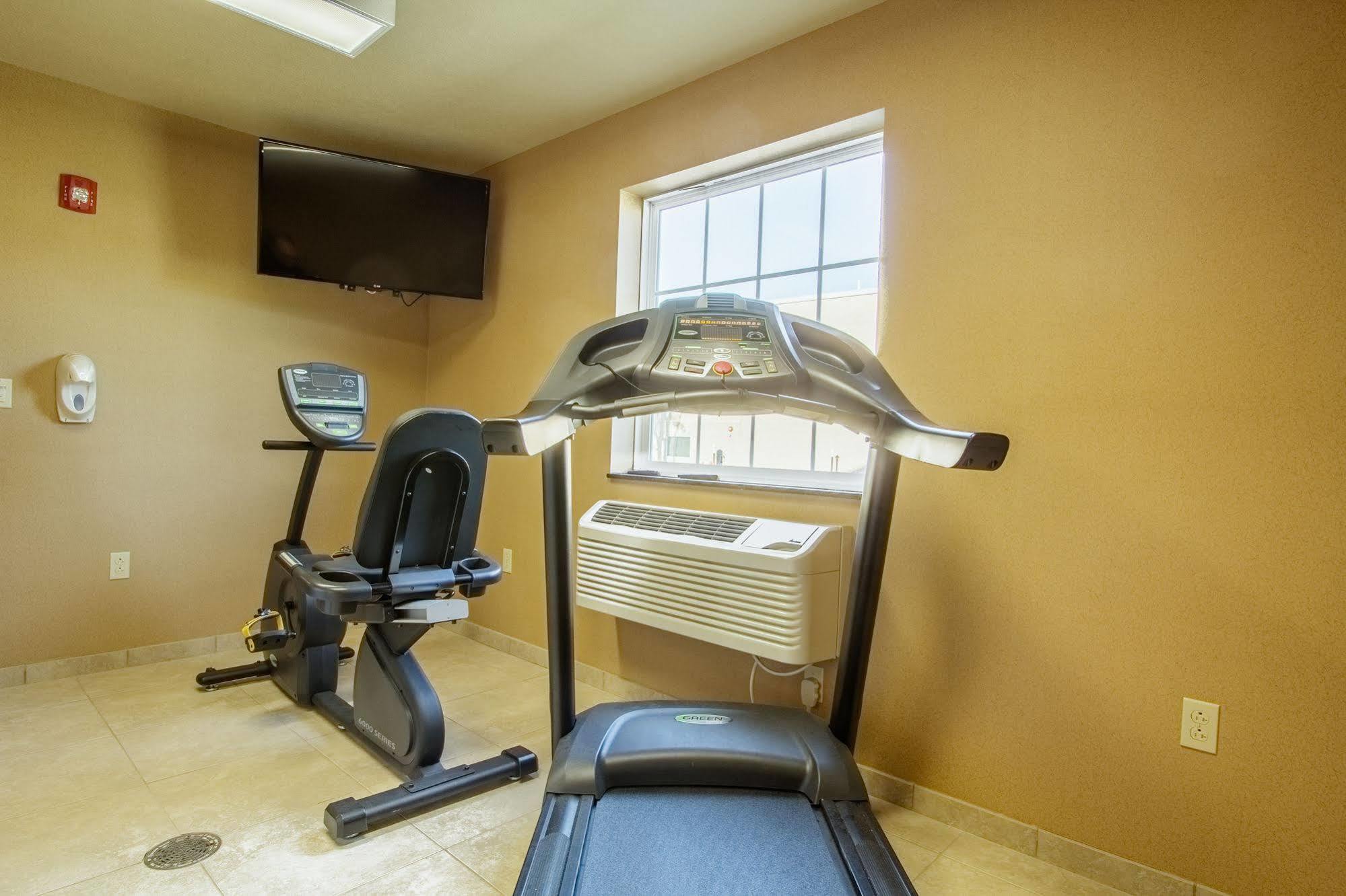 Cobblestone Inn&Suites - Corry Extérieur photo